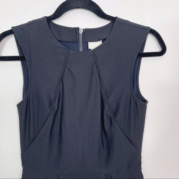 H&M Size 4 Black Structured Peplum Sheath Dress Sleeveless Zip Back Cocktail - Picture 4 of 6